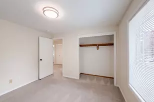 1150 SW 183rd Pl, Beaverton, OR 97003 - Photo 4
