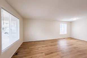 1150 SW 183rd Pl, Beaverton, OR 97003 - Photo 12