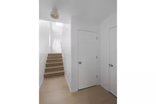 10253 NW Wilshire Ln, Portland, OR 97229 - Photo 30