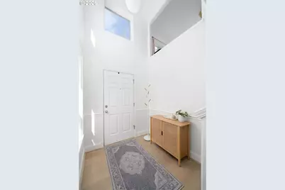 10253 NW Wilshire Ln, Portland, OR 97229 - Photo 2