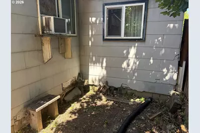 1726 W 9th Pl, Eugene, OR 97402 - Photo 26