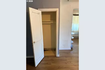 1726 W 9th Pl, Eugene, OR 97402 - Photo 10