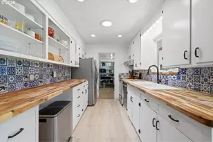 9630 SW Wilshire St, Portland, OR 97225 - Photo 12