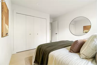 10002 SW Balmer Cir, Portland, OR 97219 - Photo 38