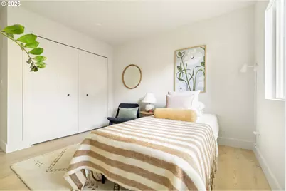 10002 SW Balmer Cir, Portland, OR 97219 - Photo 36