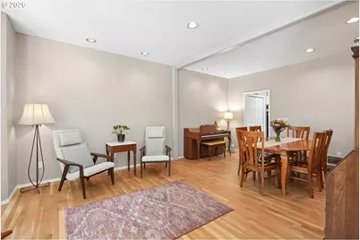 3322 SW Evergreen Ter, Portland, OR 97205 - Photo 6