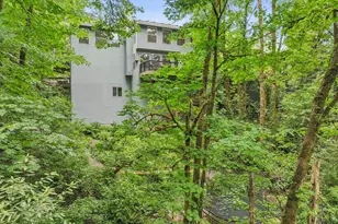 3322 SW Evergreen Terrace, Portland, OR 97205 - Photo 38