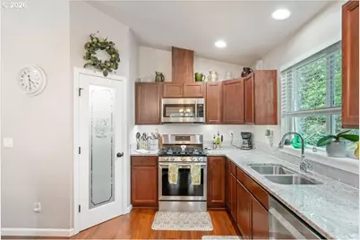 622 SE 4th Ave, Mill City, OR 97360 - Photo 12