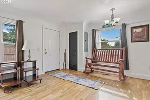 1751 SE 162nd Ave, Portland, OR 97233 - Photo 6