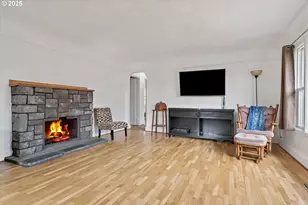 1751 SE 162nd Ave, Portland, OR 97233 - Photo 8
