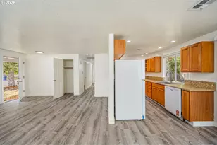 2027 Ohio St, Eugene, OR 97402 - Photo 8