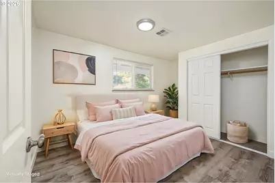 2027 Ohio St, Eugene, OR 97402 - Photo 12