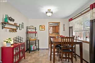 4411 NE Buttercup Ct, Salem, OR 97305 - Photo 10