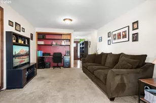 4411 NE Buttercup Ct, Salem, OR 97305 - Photo 16