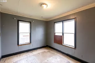 104 1st St, Klickitat, WA 98628 - Photo 24