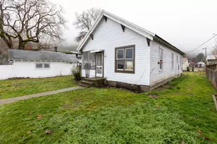 104 1st St, Klickitat, WA 98628 - Photo 4