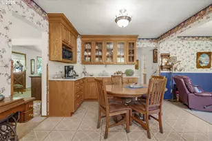 4370 Eagle Crest Rd, Salem, OR 97304 - Photo 12