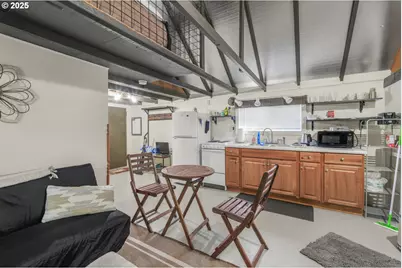 4370 Eagle Crest Rd, Salem, OR 97304 - Photo 38