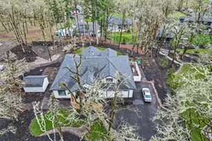 683 Oak St, Springfield, OR 97477 - Photo 46