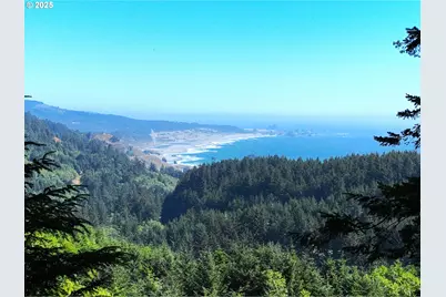 26665 Sebastian Ln, Gold Beach, OR 97444 - Photo 2