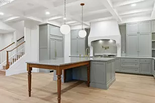 1415 S Military Rd, Portland, OR 97219 - Photo 4