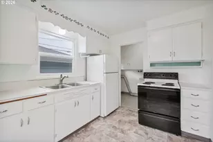 1034 16th Ave, Longview, WA 98632 - Photo 10