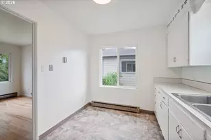 1034 16th Ave, Longview, WA 98632 - Photo 12