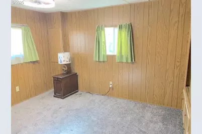 2150 Laura St #44, Springfield, OR 97477 - Photo 22