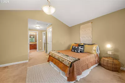 3368 N Russet St, Portland, OR 97217 - Photo 12