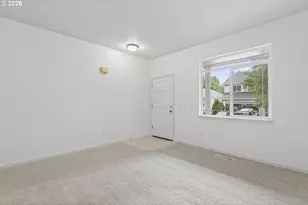 2718 NW 117th Cir, Vancouver, WA 98685 - Photo 6