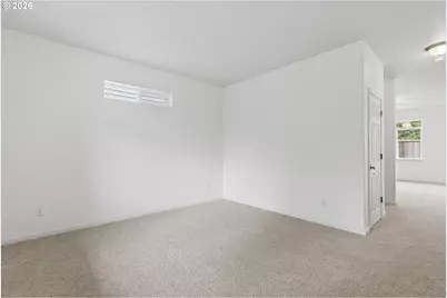 2718 NW 117th Cir, Vancouver, WA 98685 - Photo 4