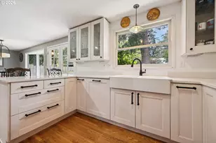 19113 Terry Ave, Lake Oswego, OR 97035 - Photo 14