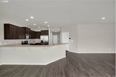 1717 NE Pioneer Ln, Camas, WA 98607 - Photo 4