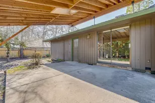 912 NW Oakwood Cir, McMinnville, OR 97128 - Photo 28