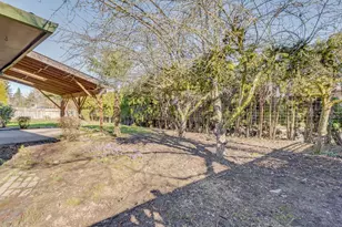 912 NW Oakwood Cir, McMinnville, OR 97128 - Photo 32