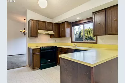 912 NW Oakwood Cir, McMinnville, OR 97128 - Photo 20