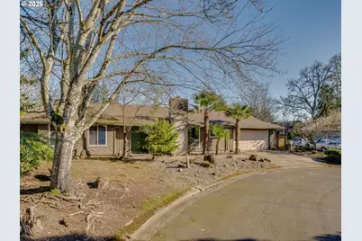 912 NW Oakwood Cir, McMinnville, OR 97128 - Photo 38