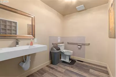 509 E 13th Ave SE, Eugene, OR 97401 - Photo 14