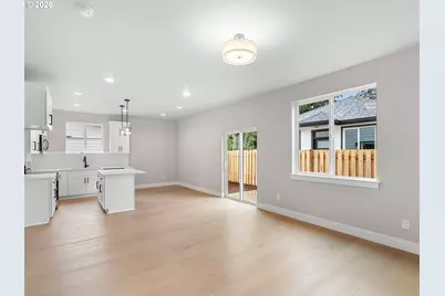 6341 SE 85th Ave, Portland, OR 97266 - Photo 8