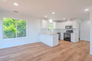 642 E Pioneer Loop, La Center, WA 98629 - Photo 14