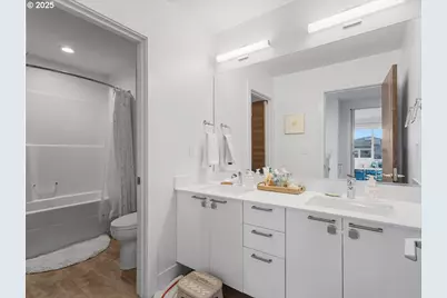 3972 SE 76th Ave, Hillsboro, OR 97123 - Photo 32