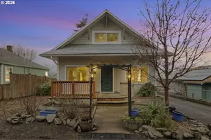 515 Pearl St, Oregon City, OR 97045 - Photo 1