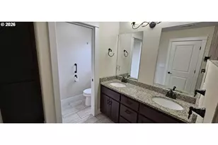 422 Oak Valley Loop, Winchester, OR 97495 - Photo 12