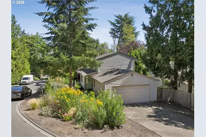 13 Mountain Cir, Lake Oswego, OR 97035 - Photo 8