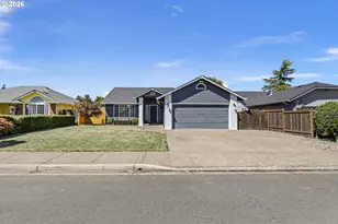 2070 Clark Ave, Cottage Grove, OR 97424 - Photo 2