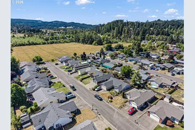 2070 Clark Ave, Cottage Grove, OR 97424 - Photo 44