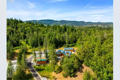 225 SE Eagle Ridge Dr, Canyonville, OR 97417 - Photo 2