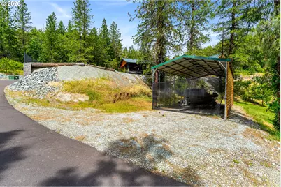 225 SE Eagle Ridge Dr, Canyonville, OR 97417 - Photo 10