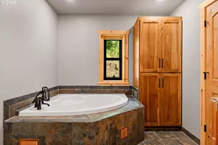 225 SE Eagle Ridge Dr, Canyonville, OR 97417 - Photo 42