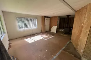 95007 N Way Ln, North Bend, OR 97459 - Photo 4